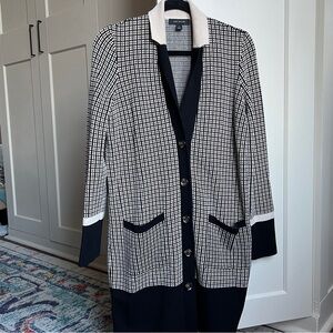 Ann Taylor Women Sweater Medium Black Plaid Cotton B Long Sleeve Button Cardigan